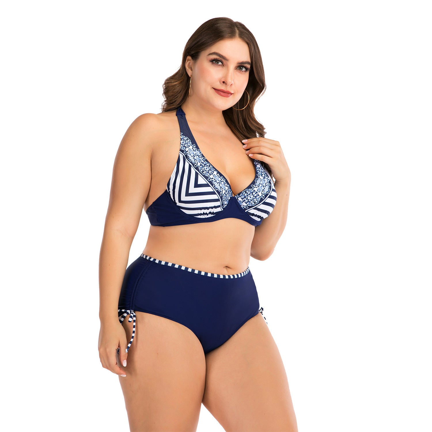Bikini européen américain de grande taille pour la confiance flatte de la plage