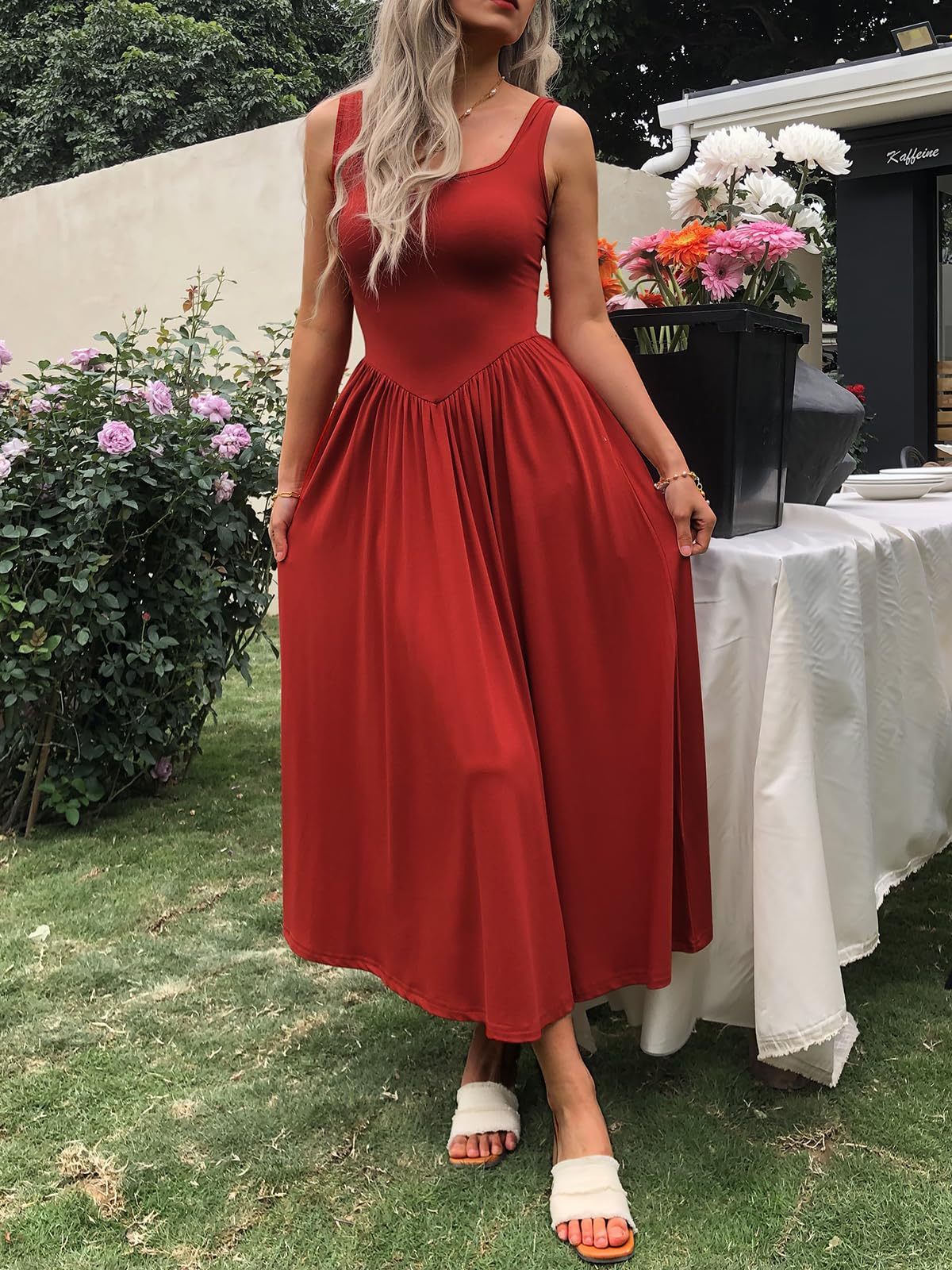 Robe plissée à col carré avec silhouette à écharpe moderne