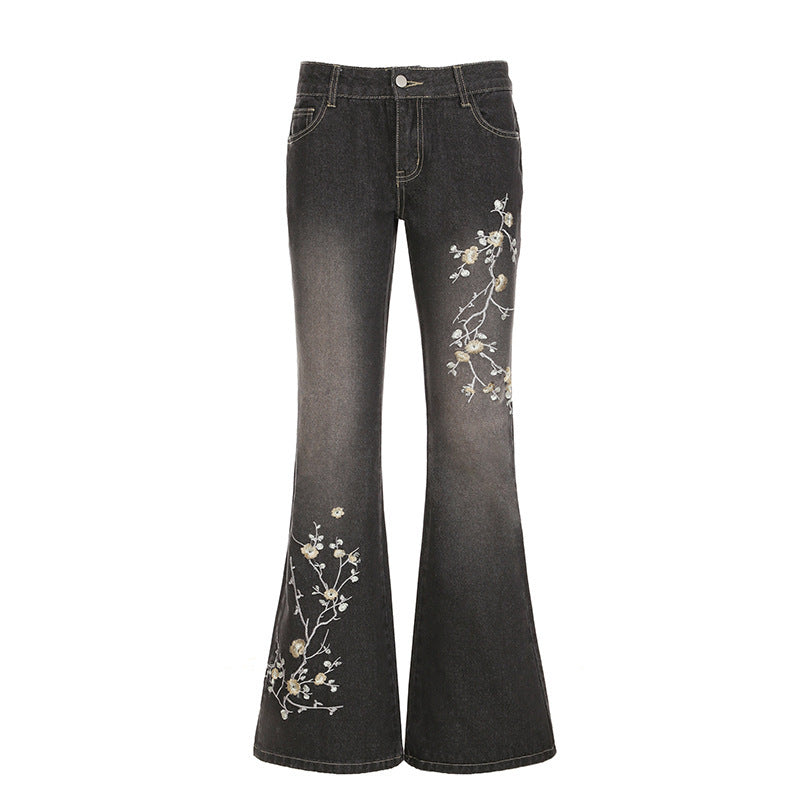 Embroidered White Skinny Jeans with Retro Floral Detail