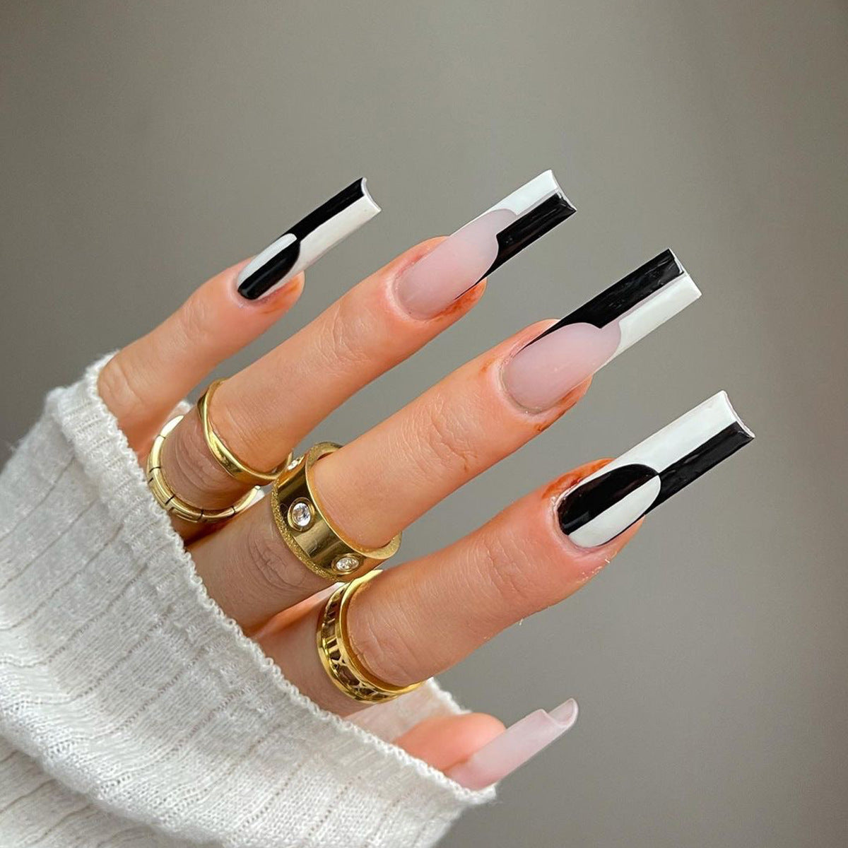 Women's Retro Long Square Black and White Asymmetrical False Nail Set