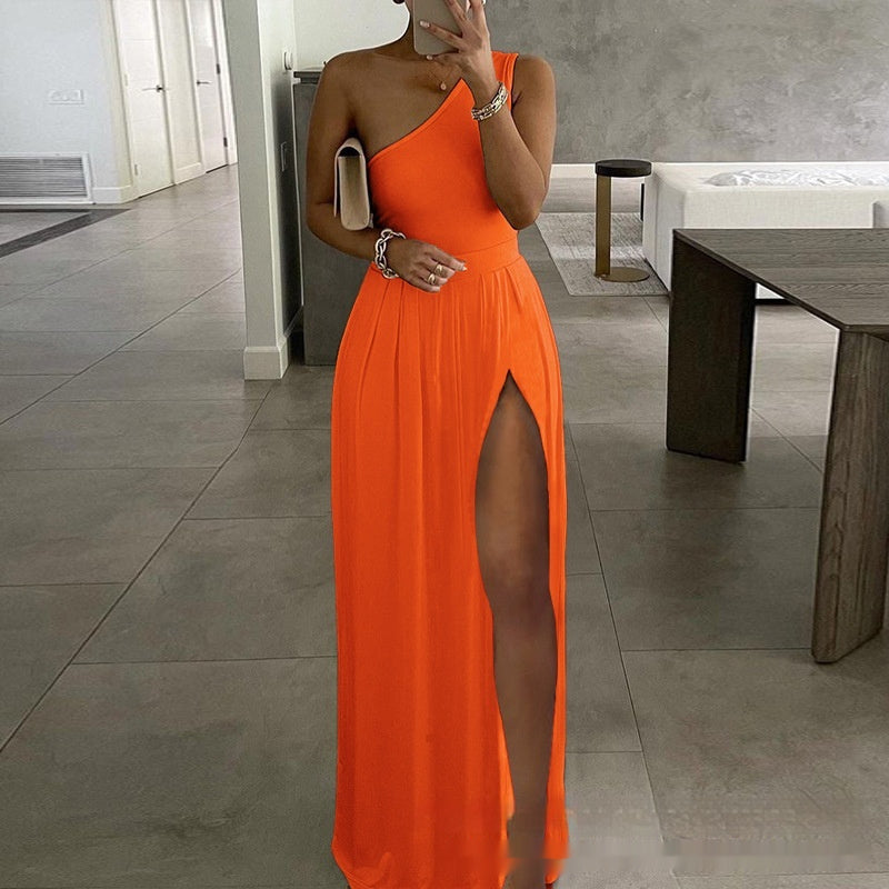 Vestido informal de color sólido audaz con giro de personalidad elegante