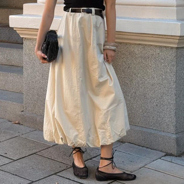 French Inspired Street Style Skirt With Simple Elegance