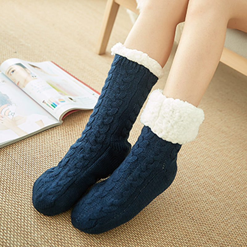 Super Soft and Thick Stretchy Ankle Socks with Traction Bottoms