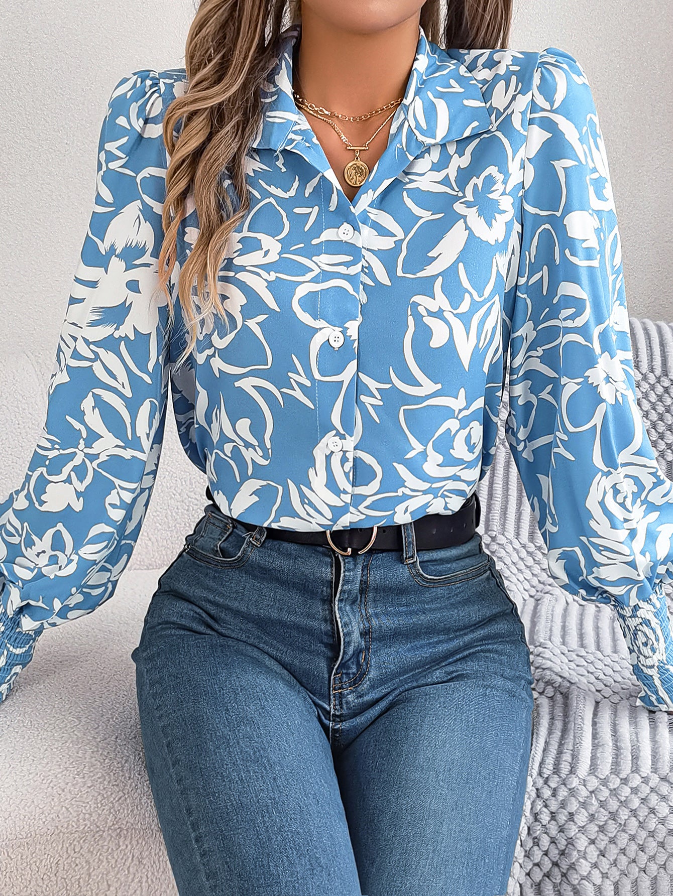 Women's Elegant Color-Blocked Floral Lantern Sleeve Lapel Shirt