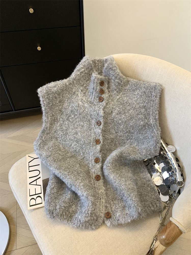 Korean-style Refined High-neck Single-breasted Solid Color Knitted Vest