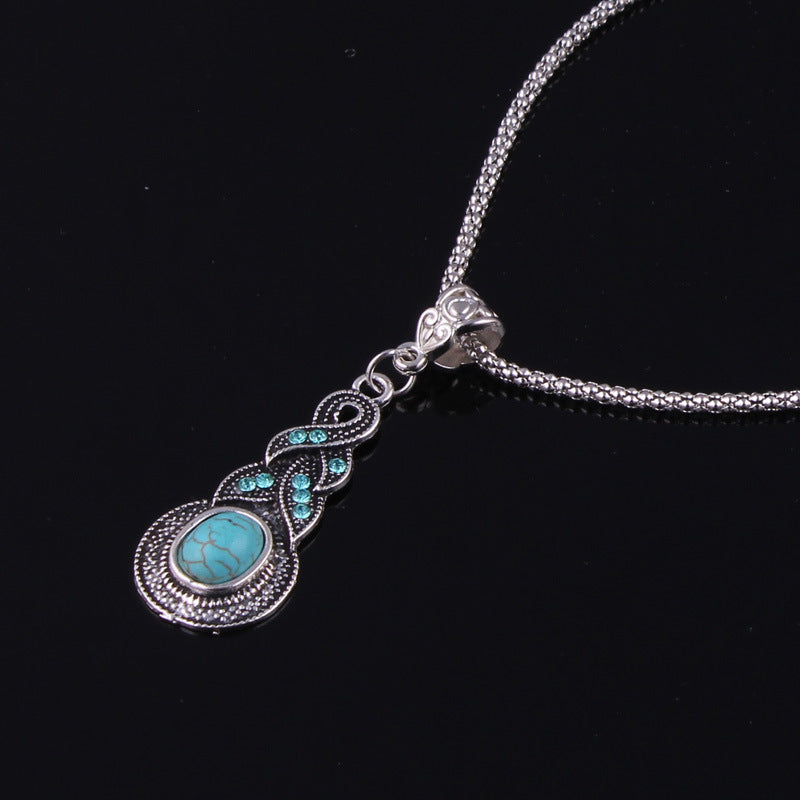 Twisted Turquoise and Metallic Necklace