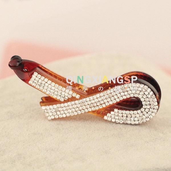 Infinity Loop Sparkle Hair Clip