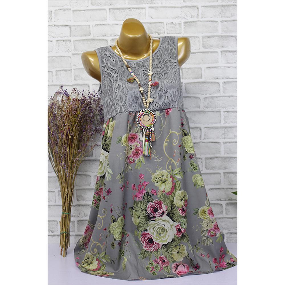 Spitze und Blumensträuße Sommerkleid