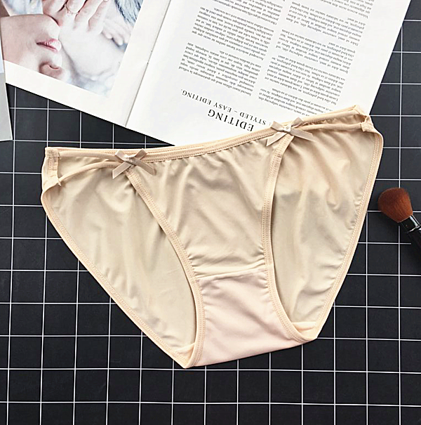Full Coverage Low Waist Opaque Panties with Bows