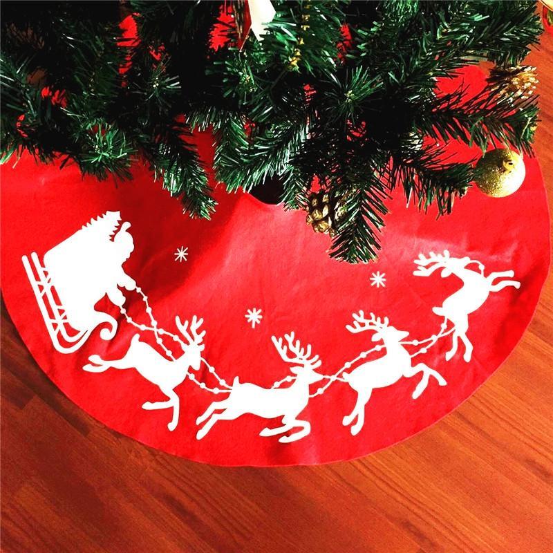 Santa and Reindeer Christmas Tree Skirt