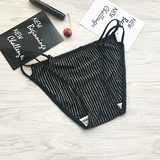 Vertical Pinstripe Fll Coverage Panties with Hip Straps